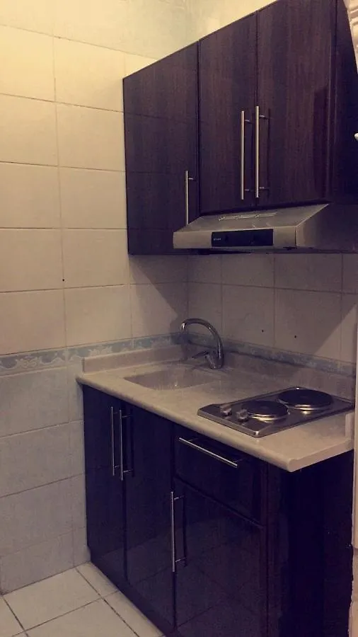 البيت المذهل للوحدات السكنية ホテル マディーナ